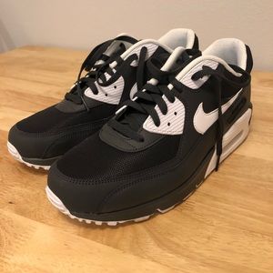 Nike Air Max 90 Men’s size 12 Black and White